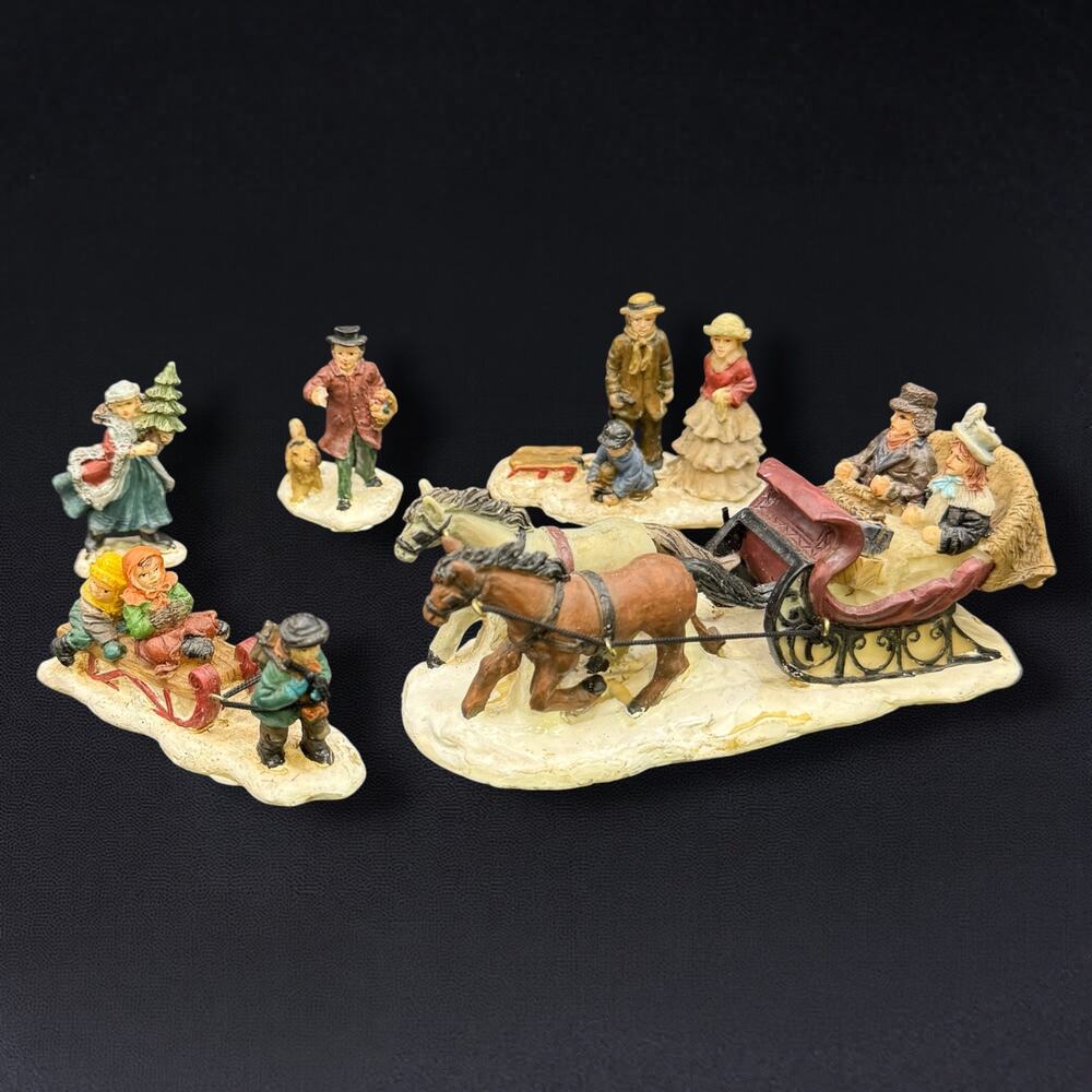 Vintage Currier & Ives Museum NY Winter Sleigh Figurines Lot 5 Resin Decor Set